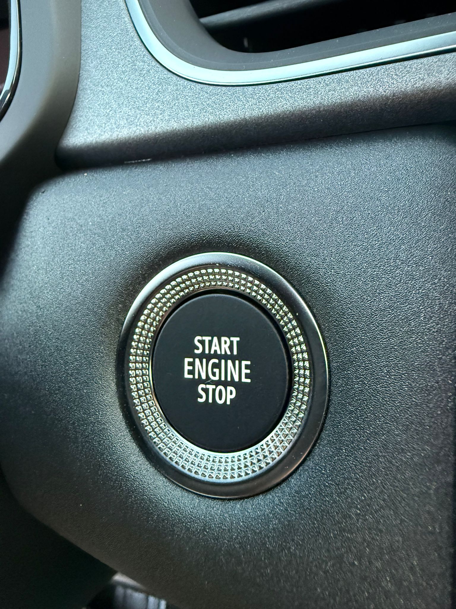 RENAULT CAPTUR TECHNO