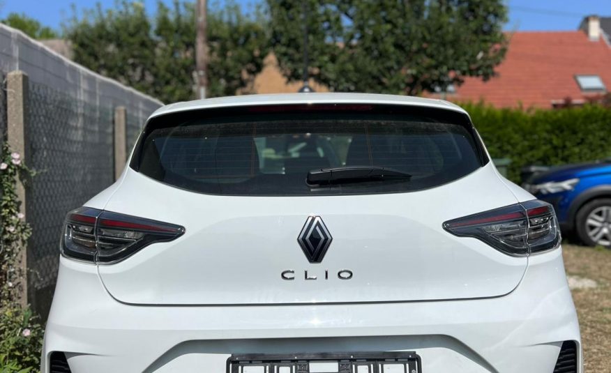 RENAULT CLIO EVOLUTION