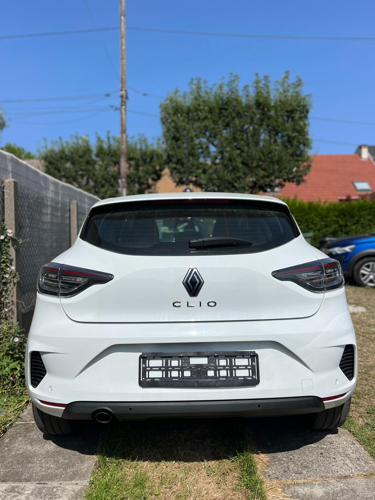 RENAULT CLIO EVOLUTION