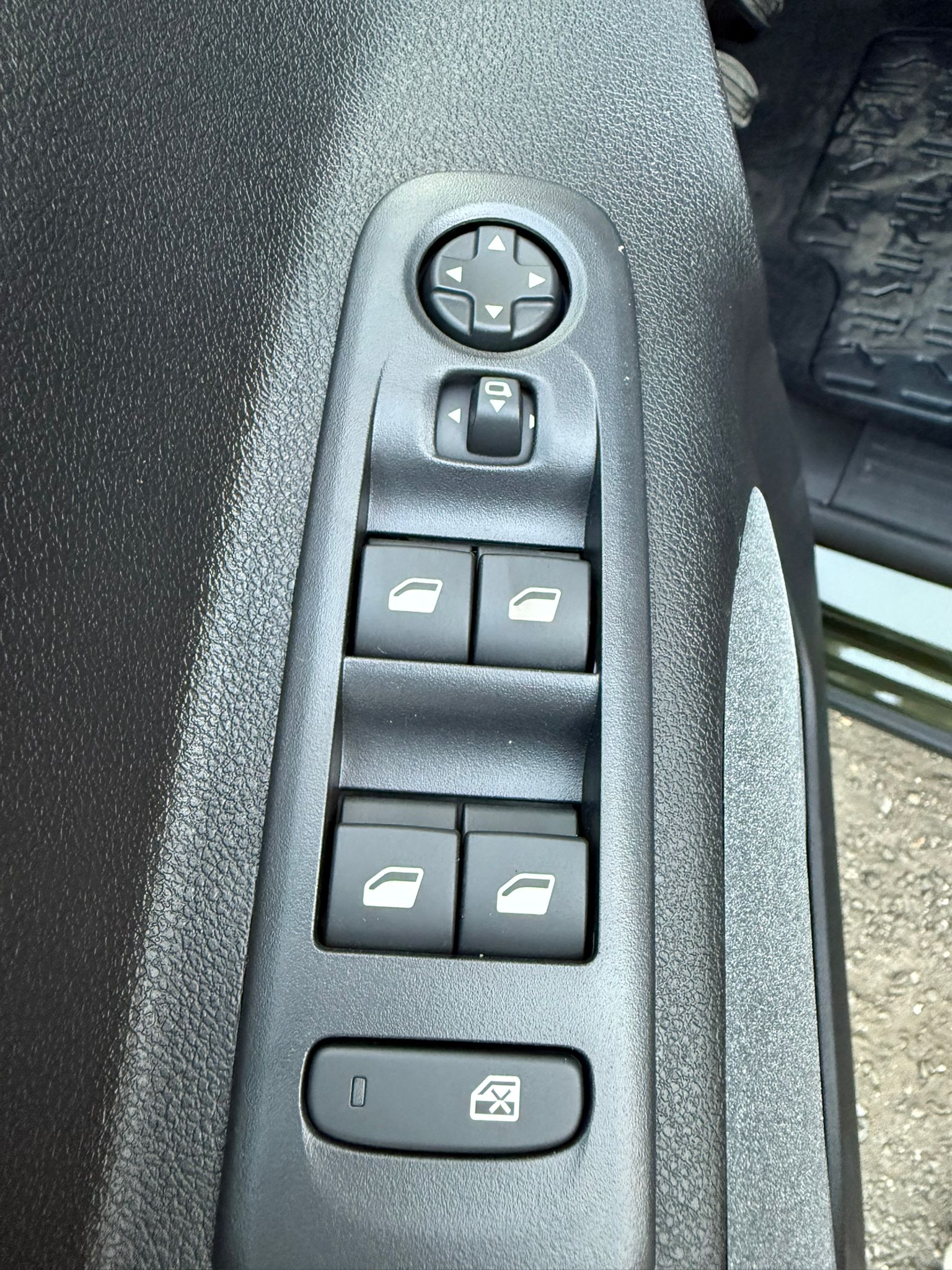 PEUGEOT RIFTER ALLURE