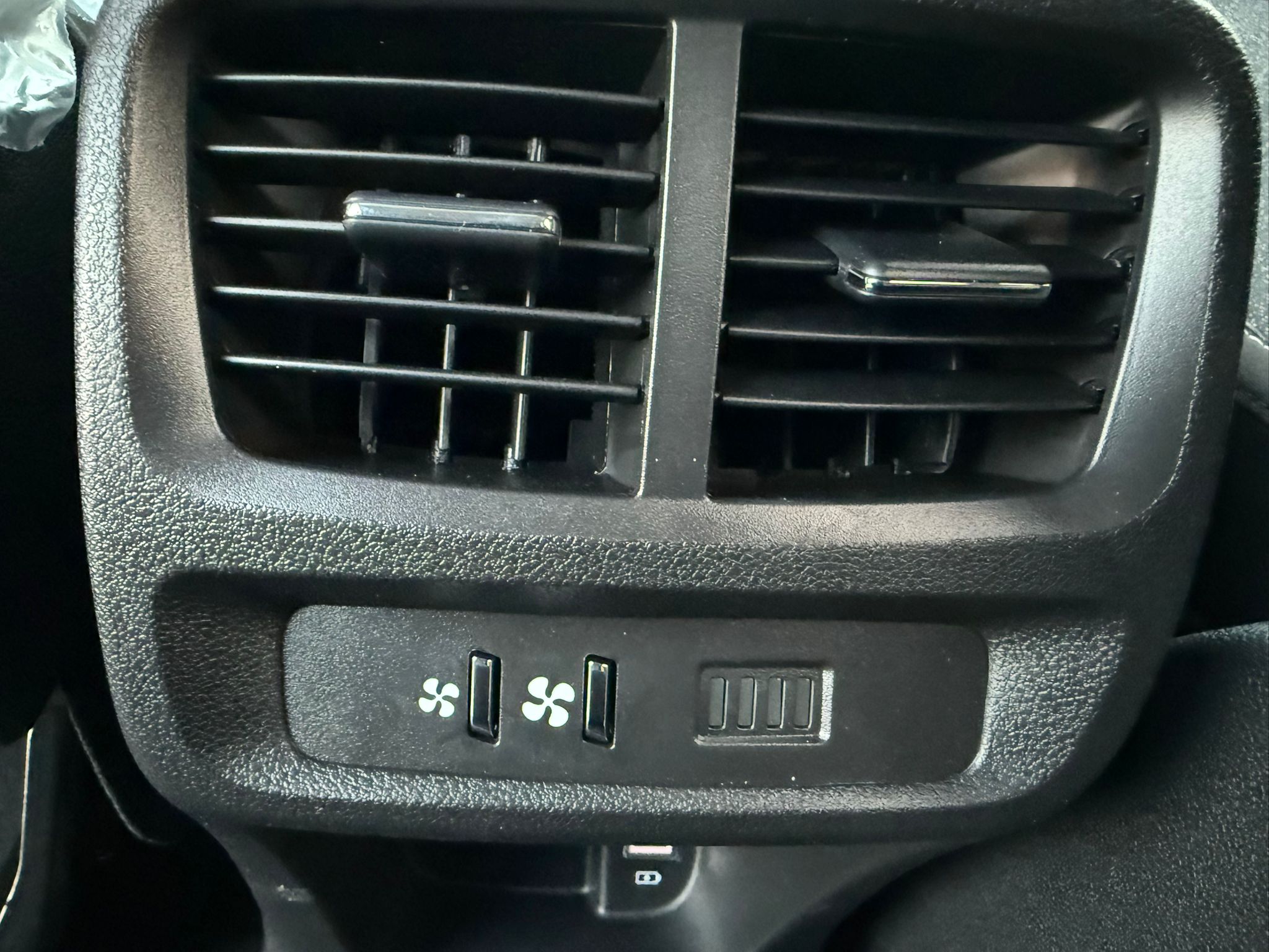 PEUGEOT RIFTER ALLURE