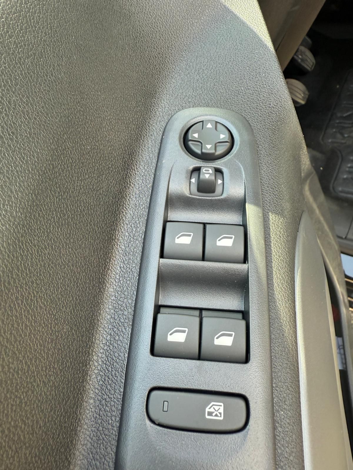 NEW CITROEN BERLINGO PLUS 7 PLACES