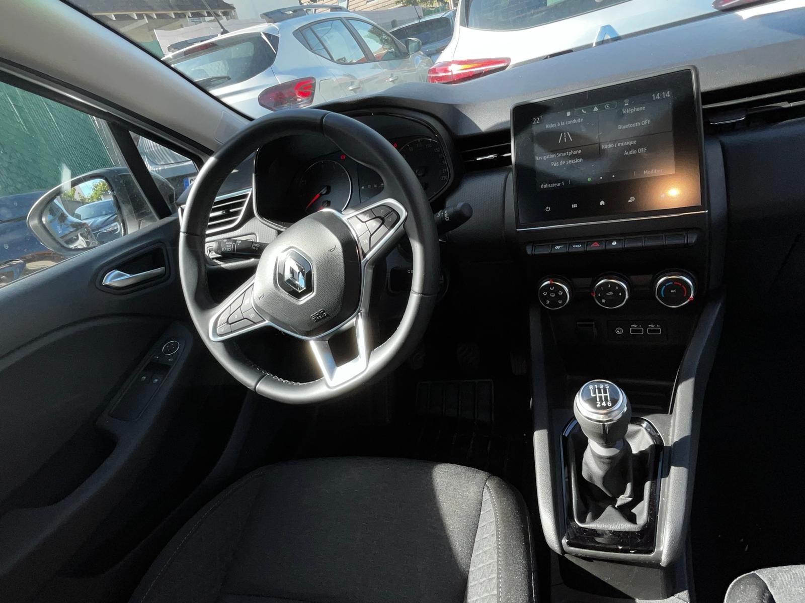 RENAULT CLIO EQUILIBRE