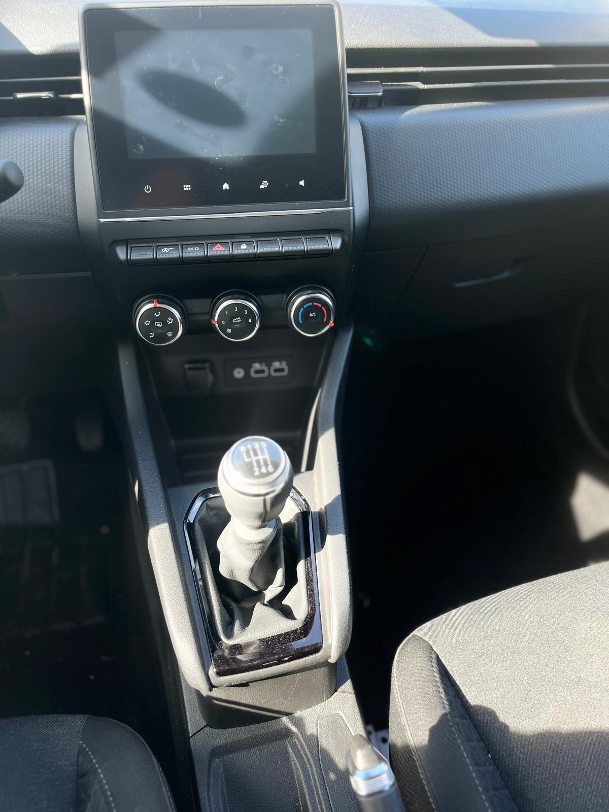 RENAULT CLIO EQUILIBRE