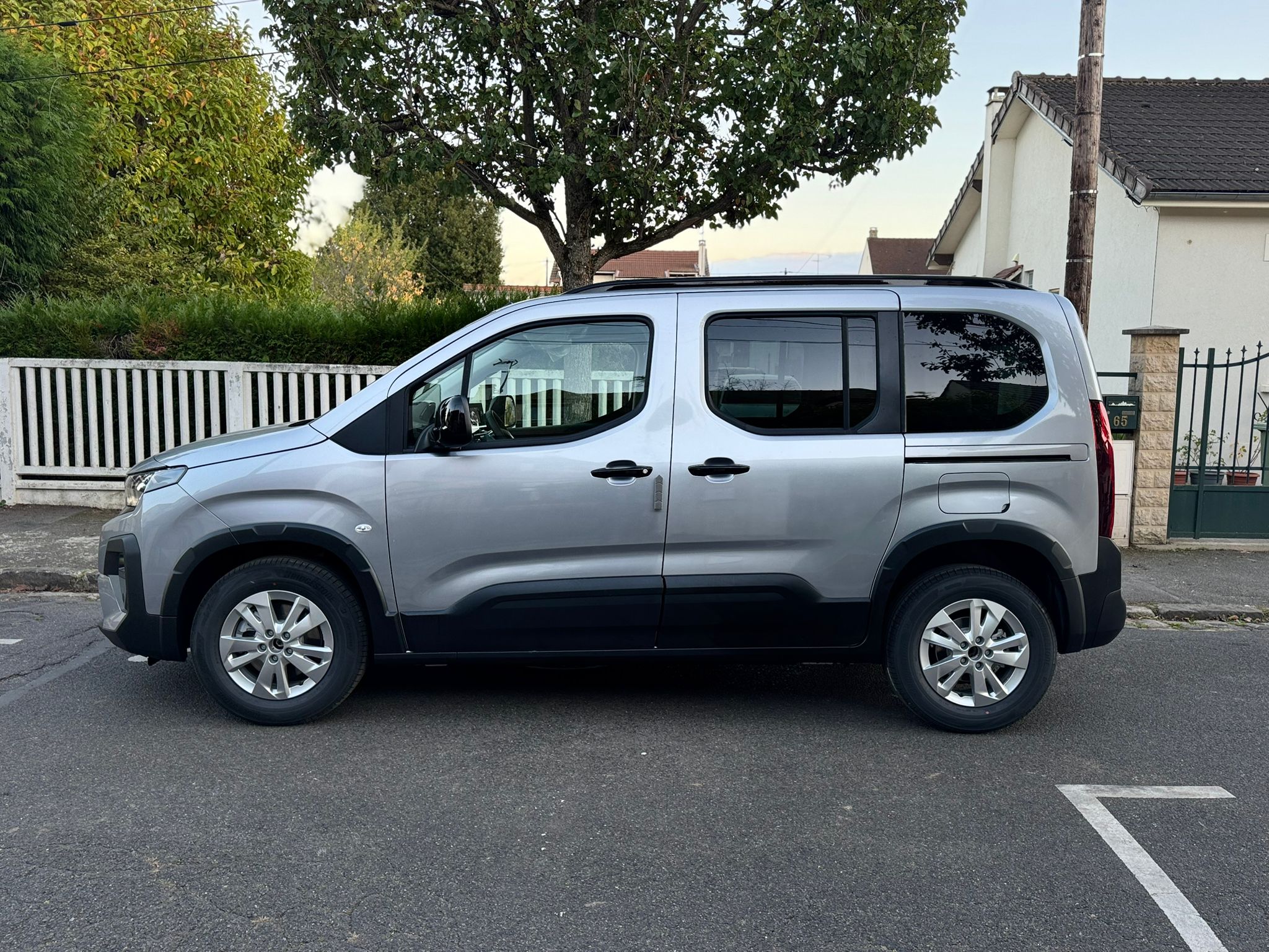 PEUGEOT RIFTER ALLURE