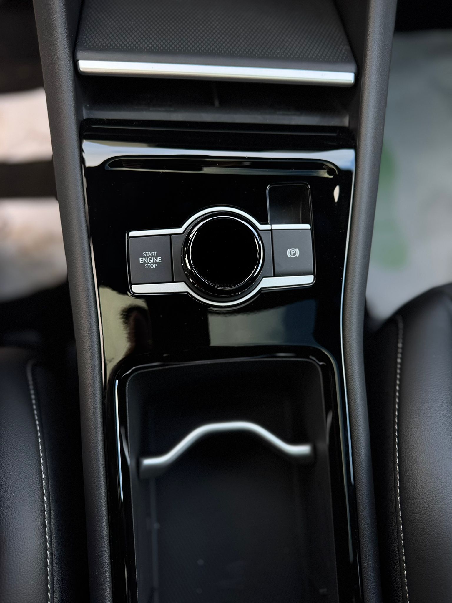 VOLSVAGEN TIGUAN R-LINE