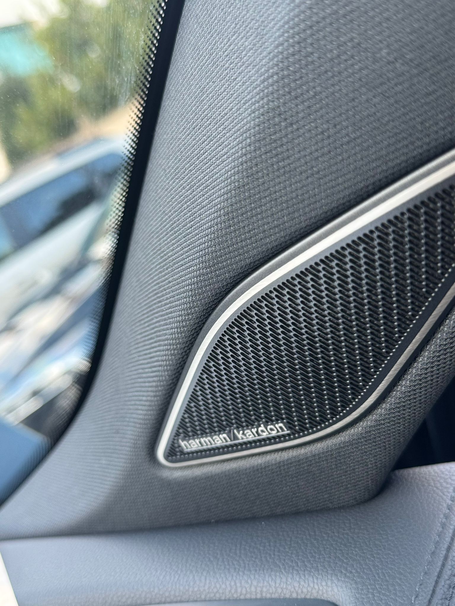 VOLSVAGEN TIGUAN R-LINE