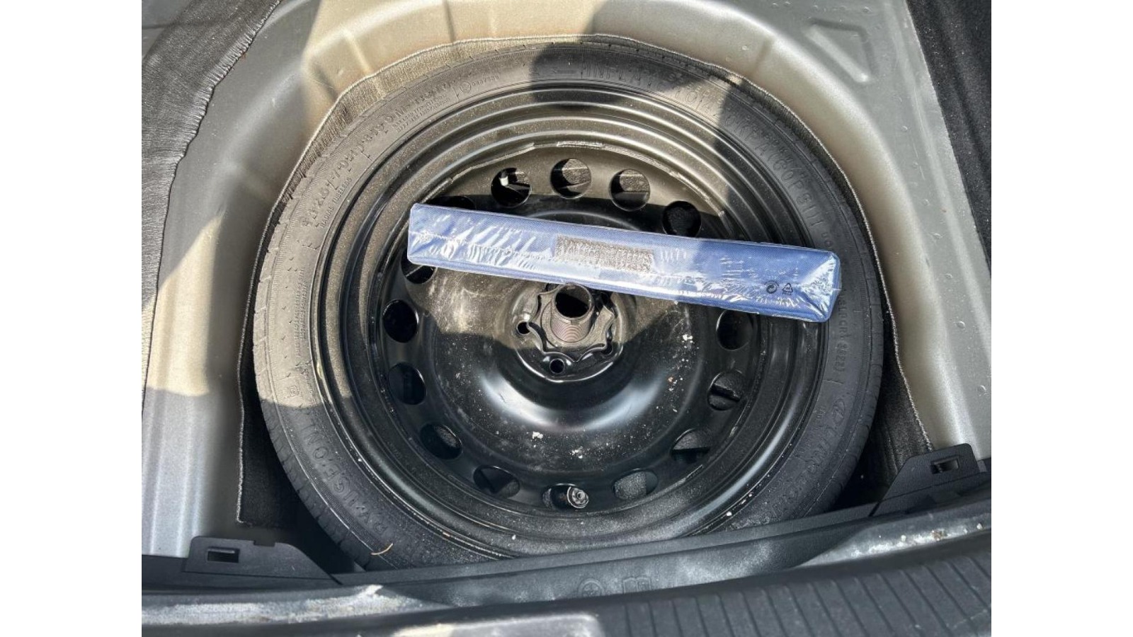 VOLKSWAGEN TAIGO LIFE PLUS