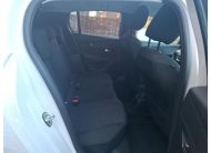 PEUGEOT 208  EAT8 STYLE