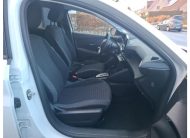 PEUGEOT 208  EAT8 STYLE