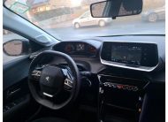PEUGEOT 208  EAT8 STYLE