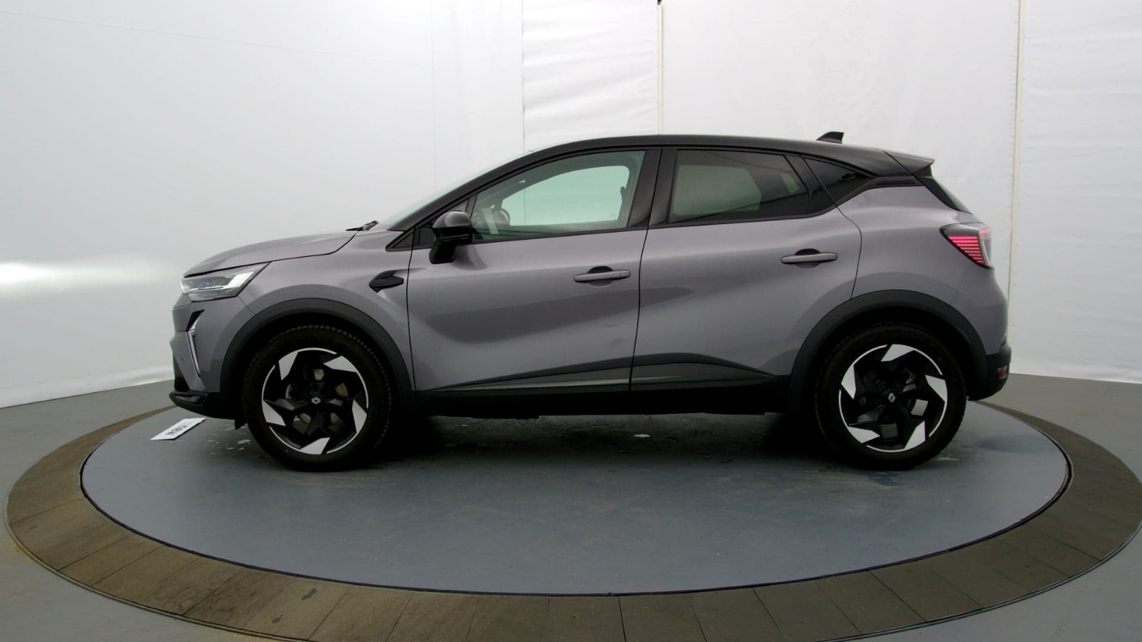 RENAULT CAPTUR TECHNO