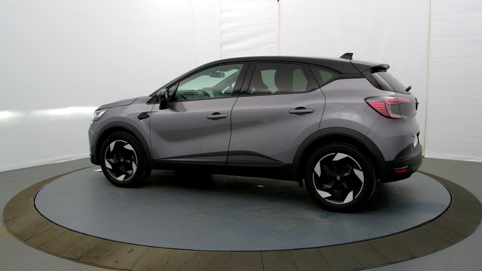 RENAULT CAPTUR TECHNO