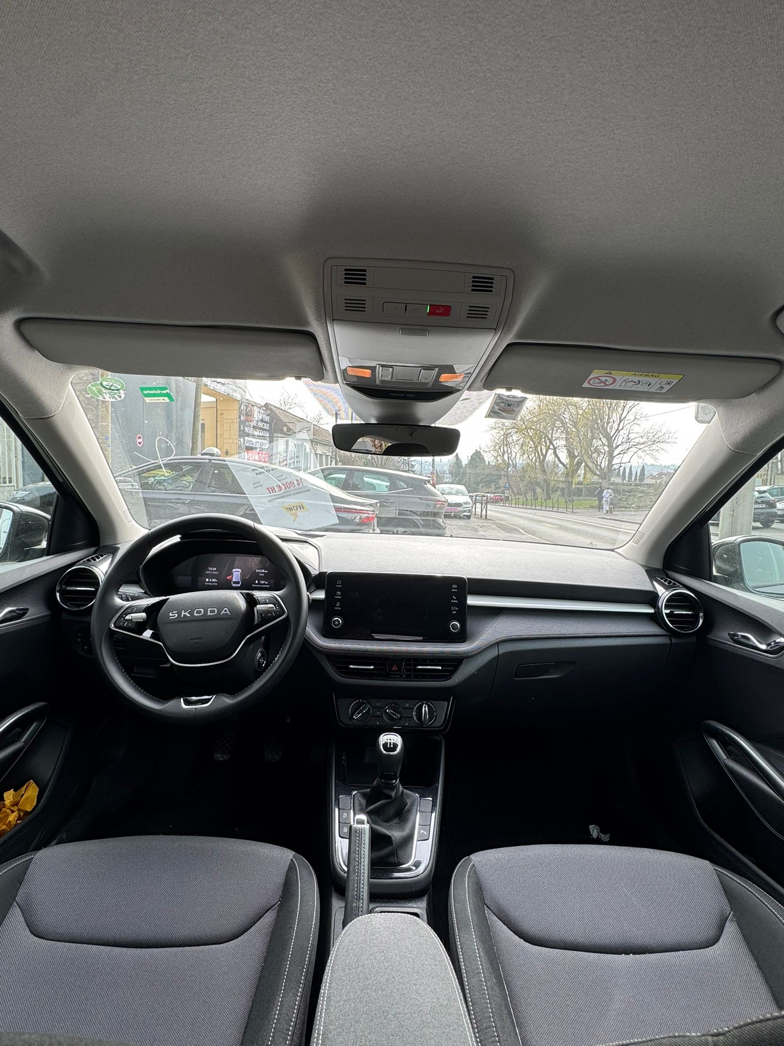 SKODA FABIA  YOUNG EDITION