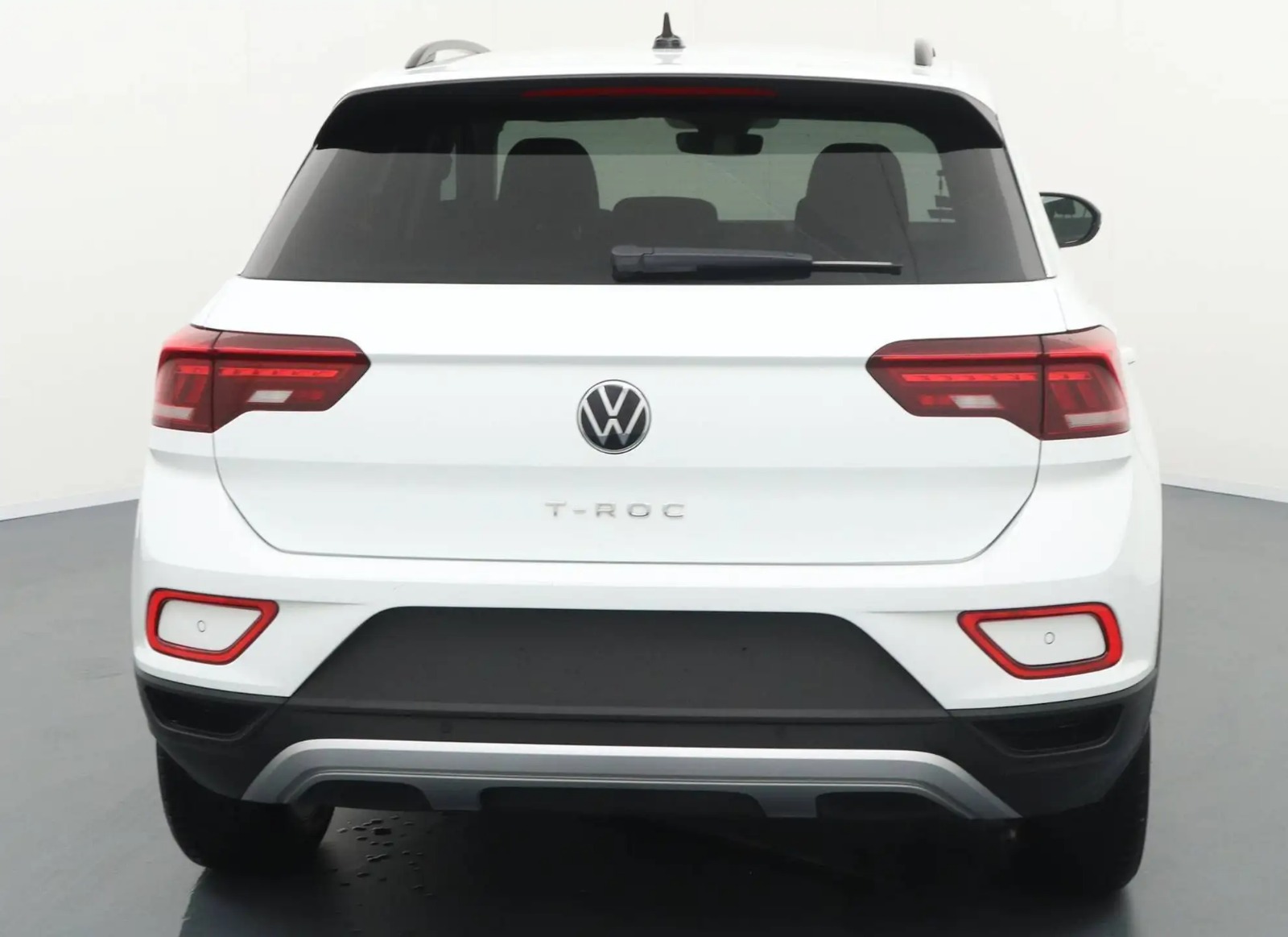 VOLKSWAGEN T-ROC LIFE PLUS