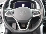 VOLKSWAGEN T-ROC LIFE PLUS