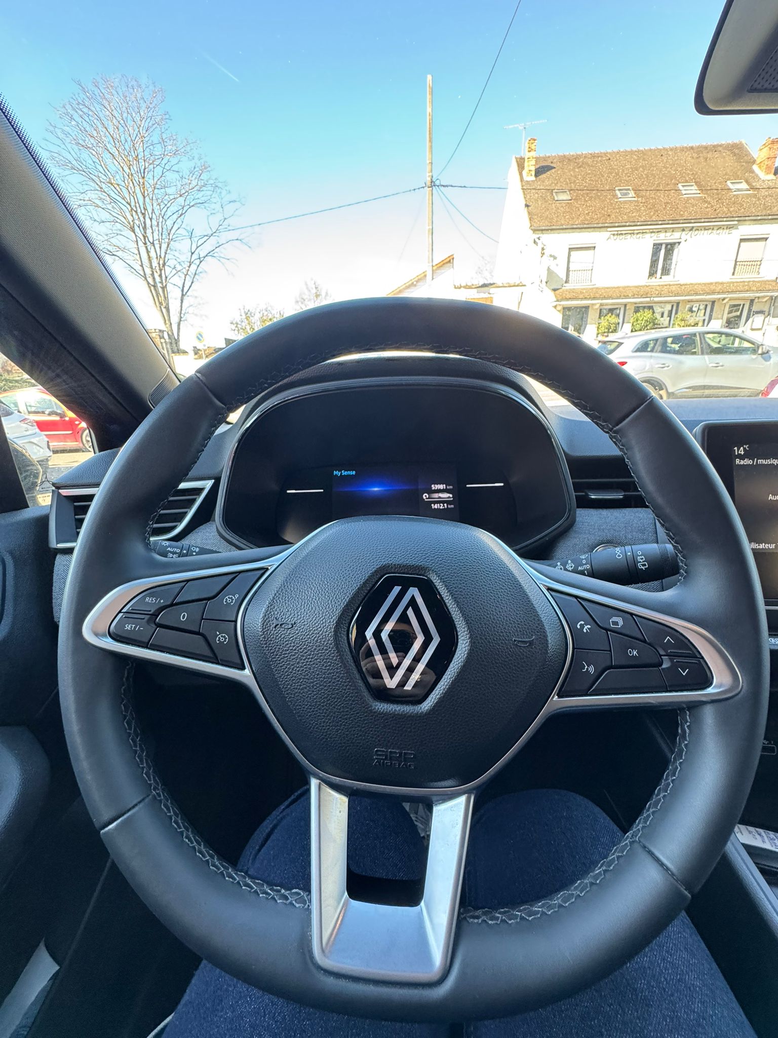RENAULT CLIO TECHNO