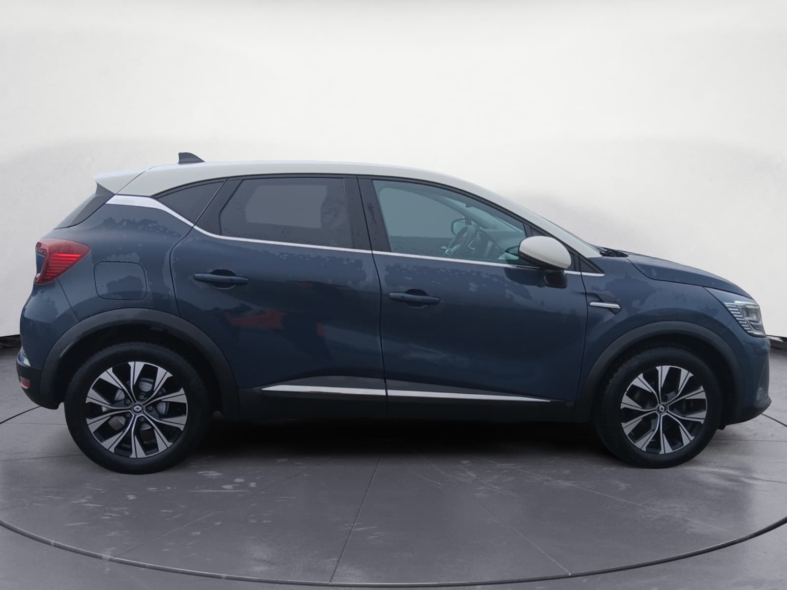 RENAULT CAPTUR TECHNO