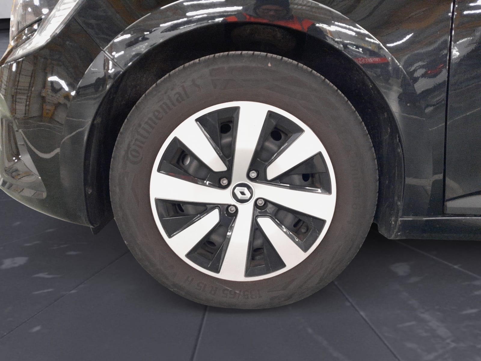 RENAULT CLIO V EQUILIBRE