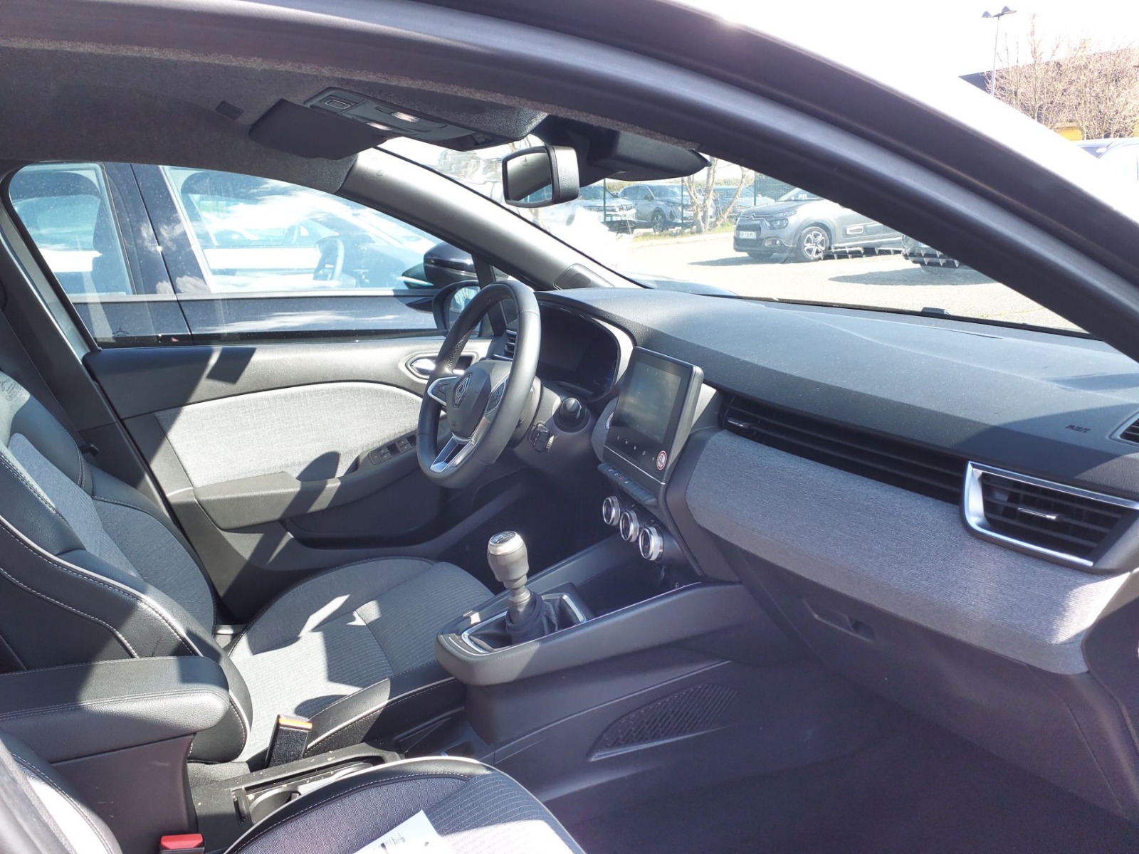 RENAULT CLIO TECHNO