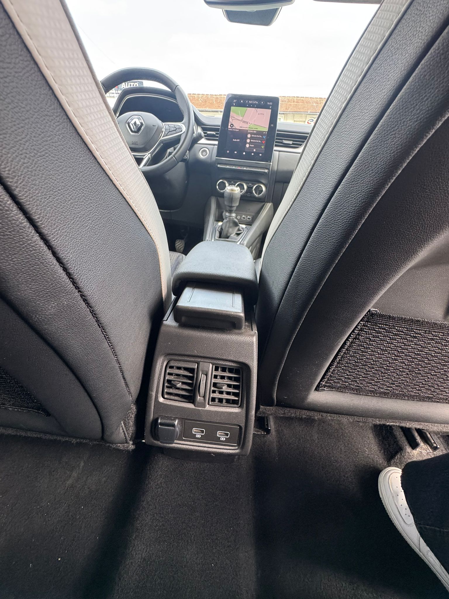 RENAULT CAPTUR TECHNO