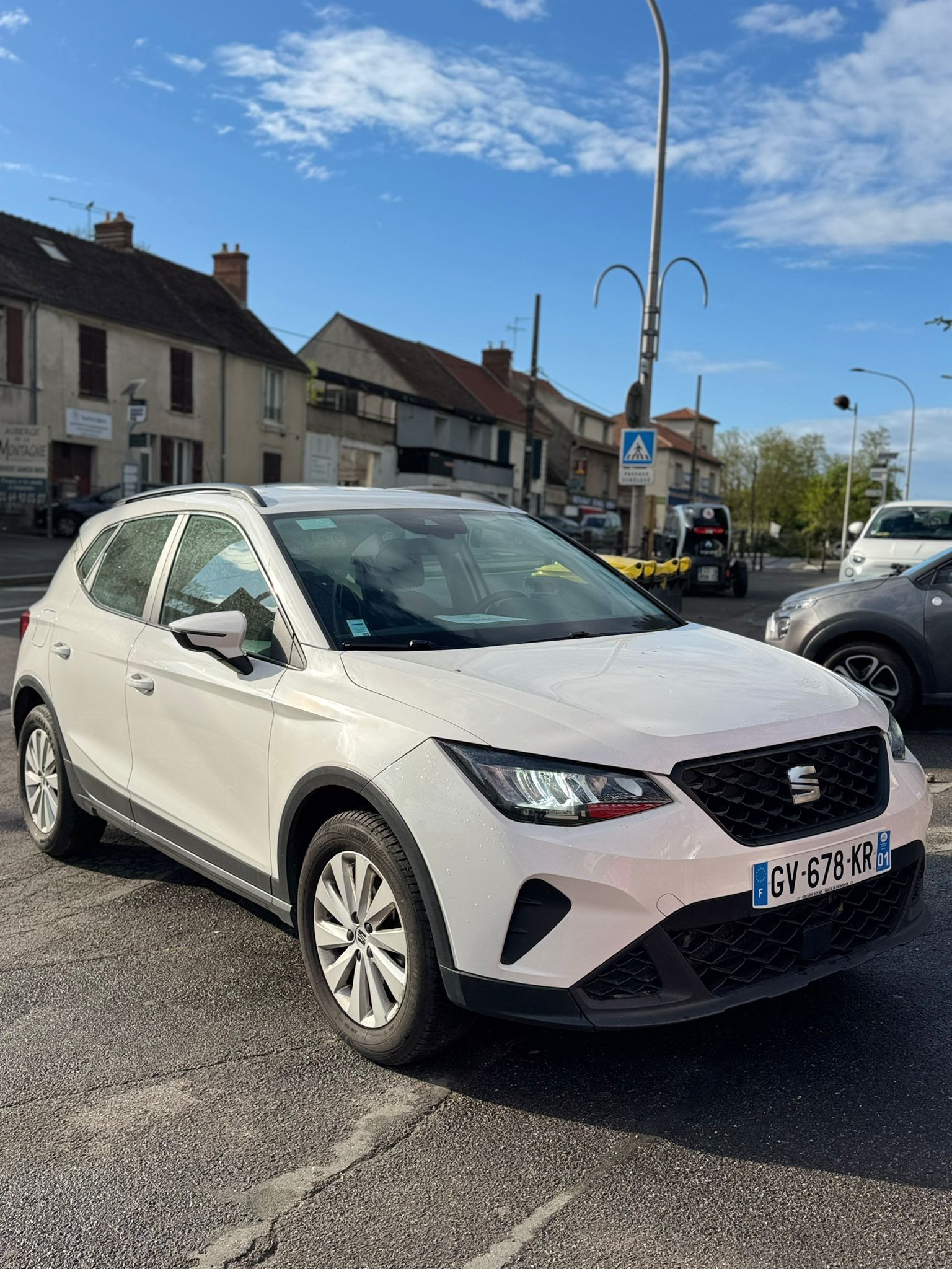 SEAT ARONA BUSINESS