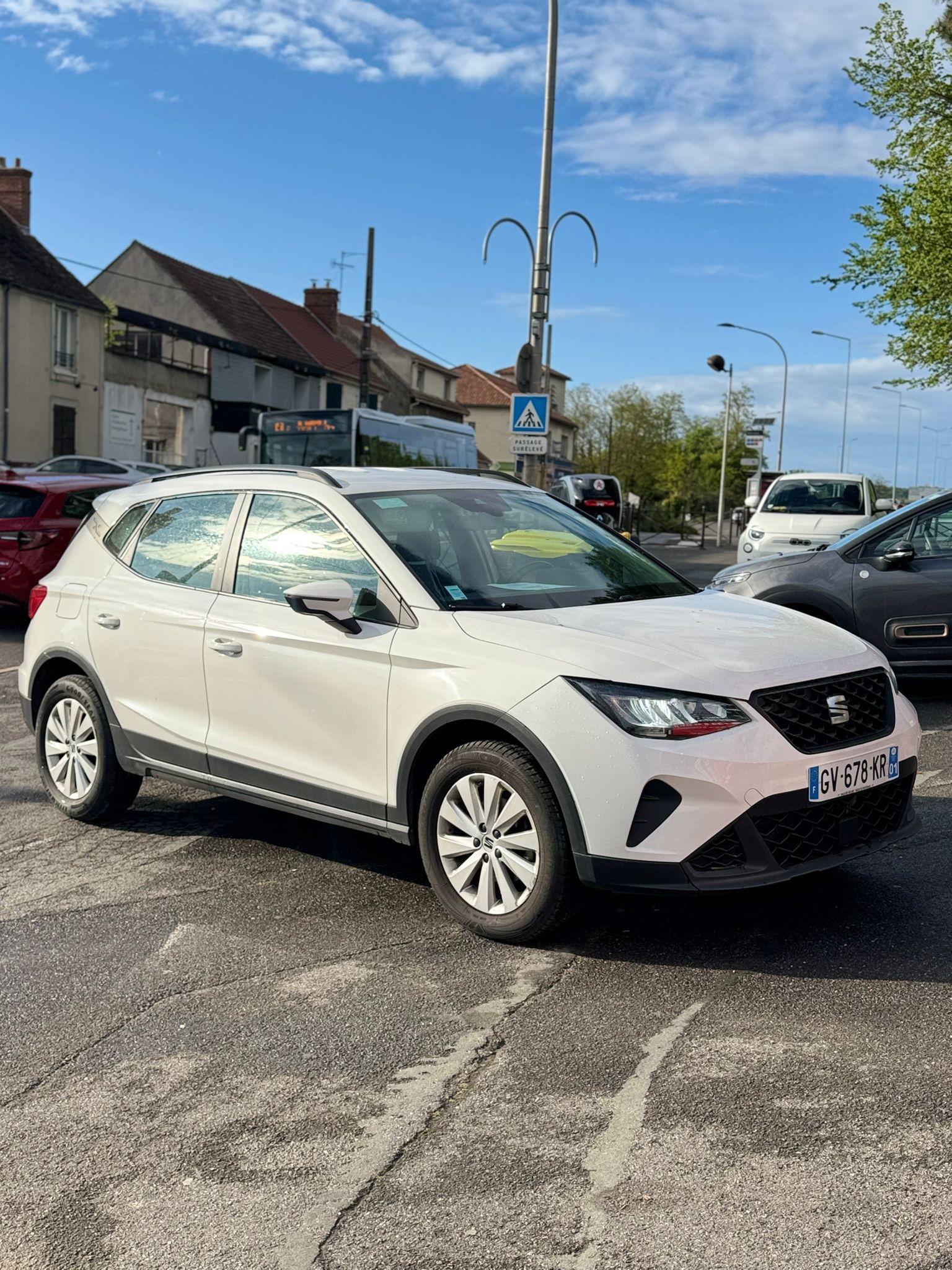 SEAT ARONA BUSINESS