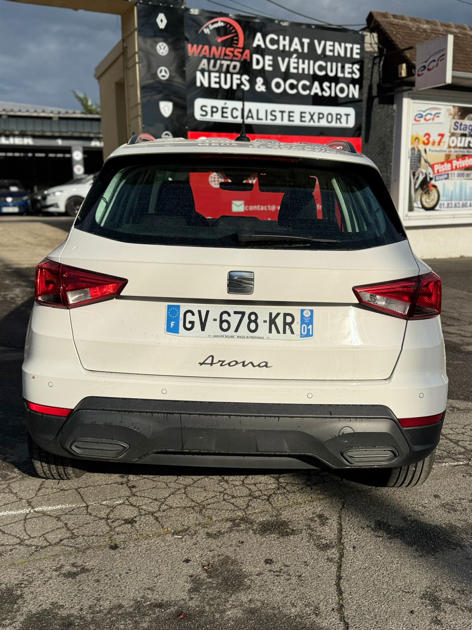 SEAT ARONA BUSINESS