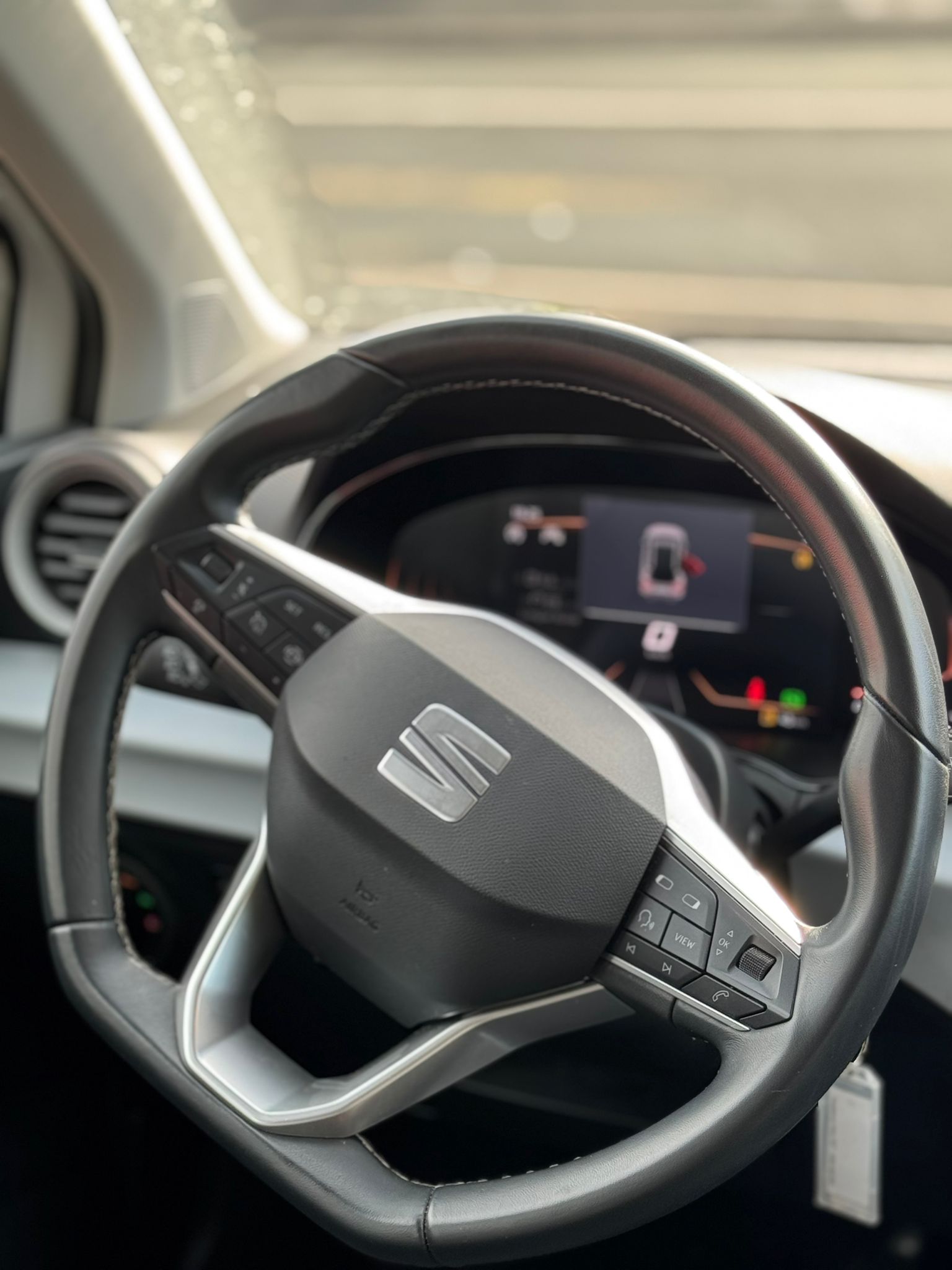 SEAT ARONA BUSINESS