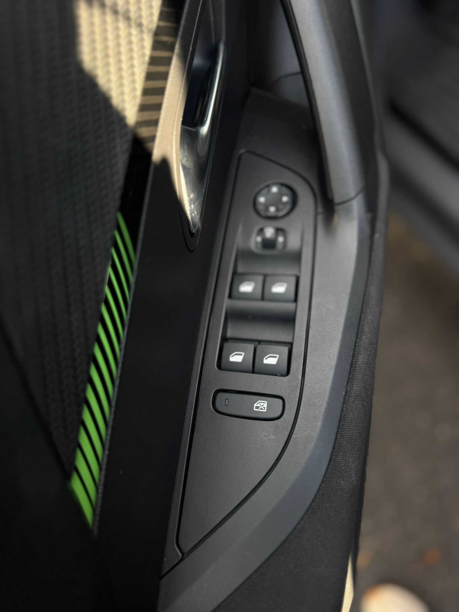 PEUGEOT 2008 ACTIVE