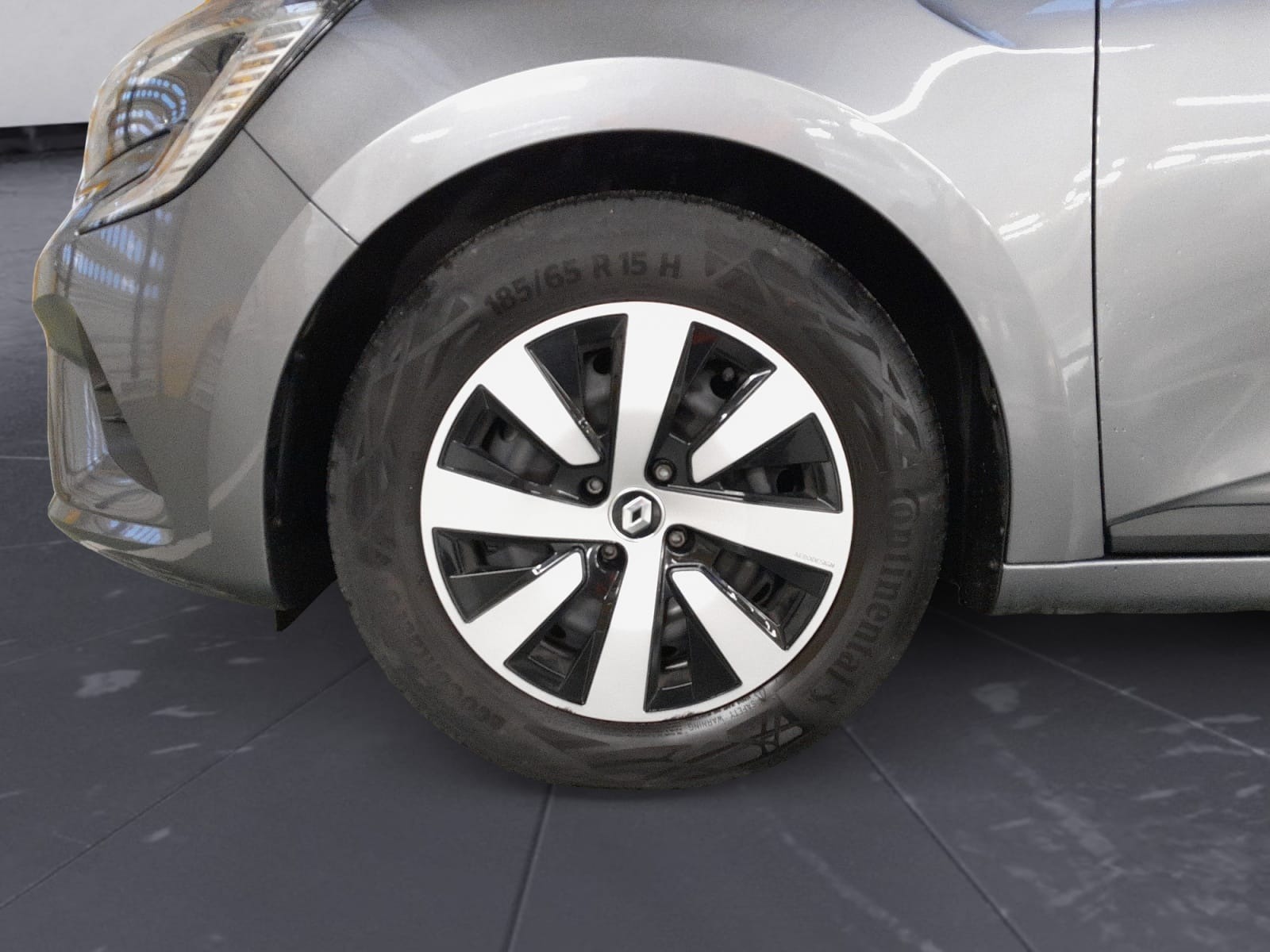 RENAULT CLIO V EQUILIBRE