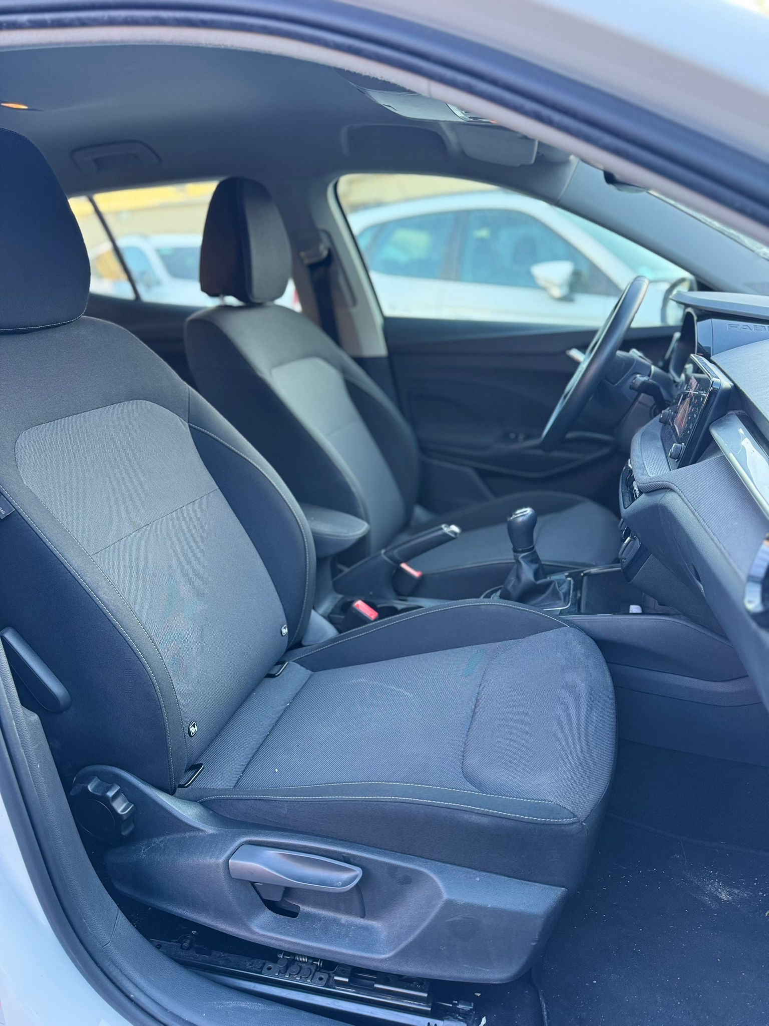 SKODA FABIA YOUNG EDITION