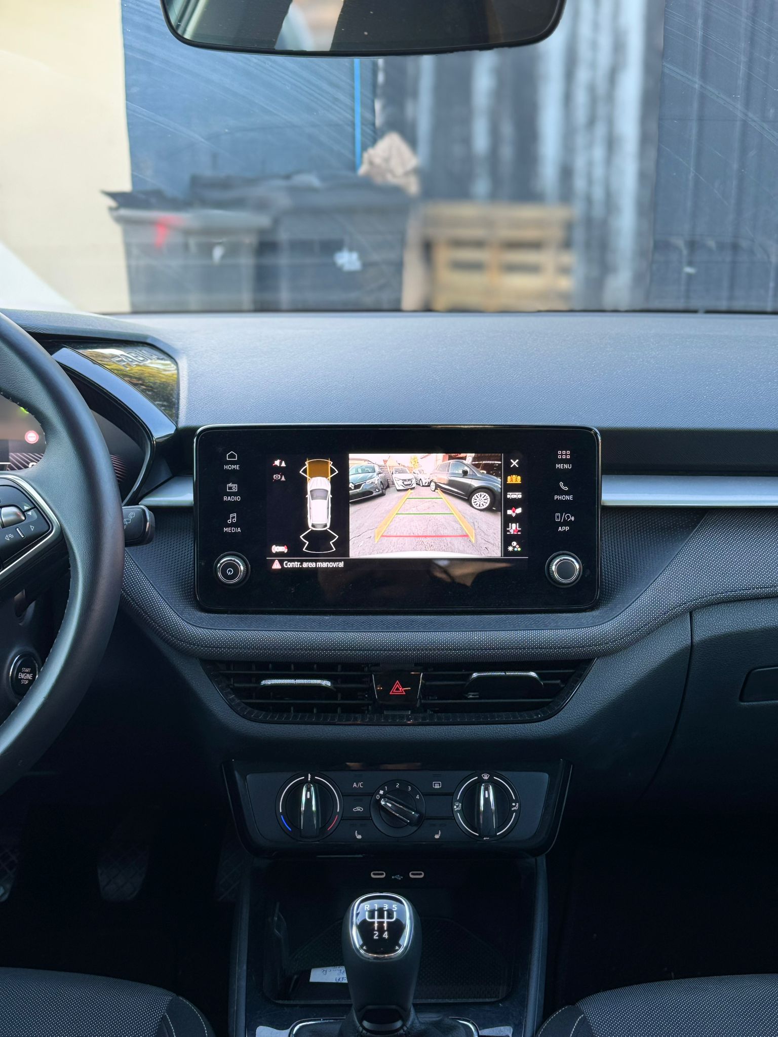 SKODA FABIA YOUNG EDITION