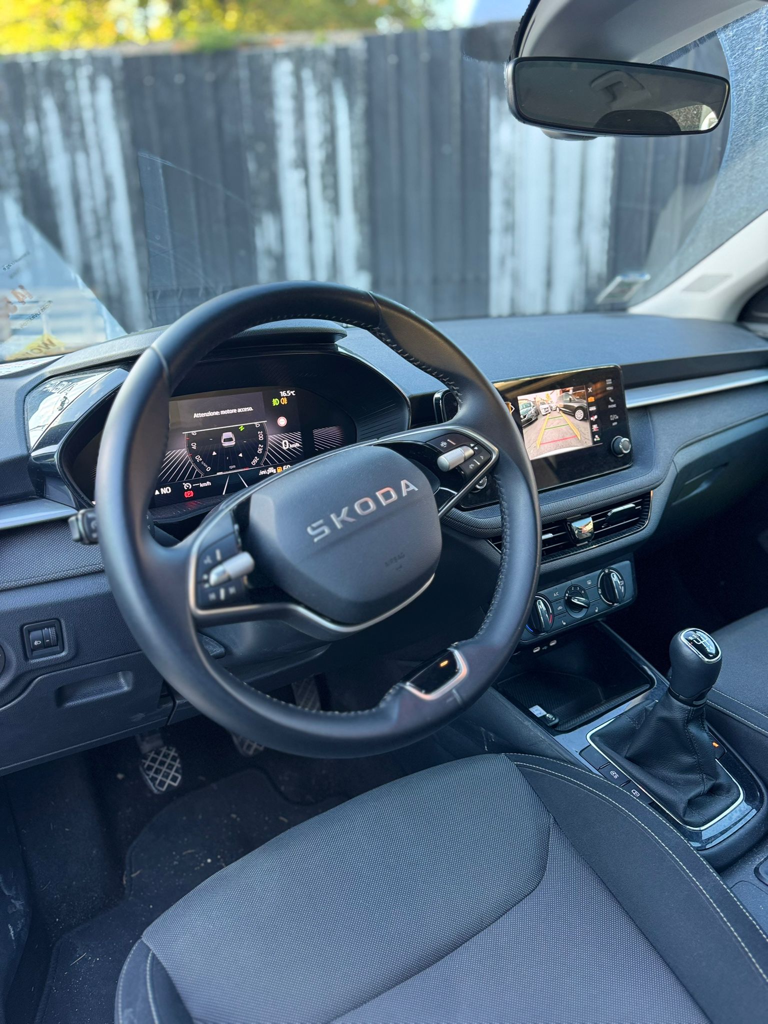 SKODA FABIA YOUNG EDITION