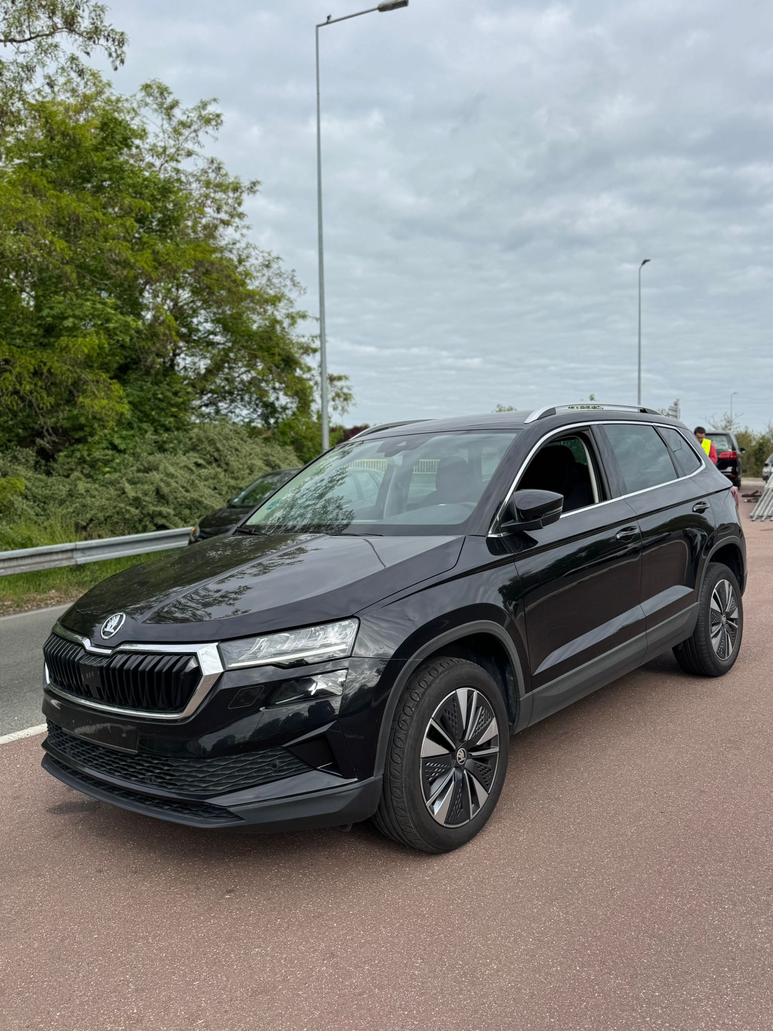 SKODA KAROQ AMBITION