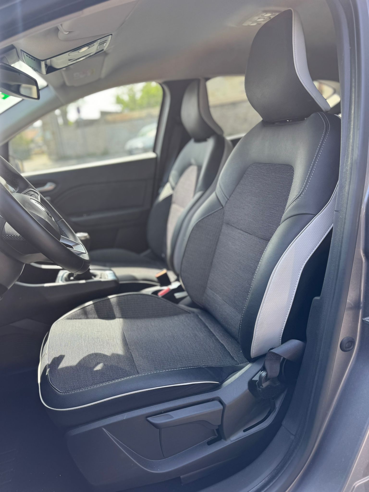 RENAULT CAPTUR TECHNO