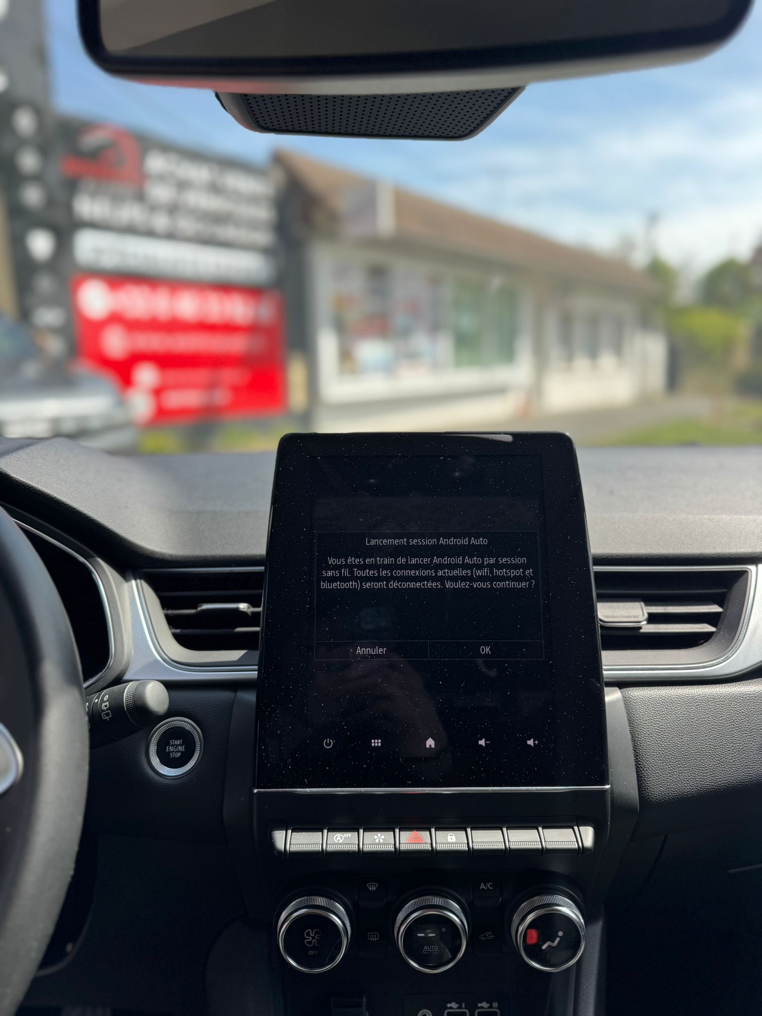RENAULT CAPTUR TECHNO