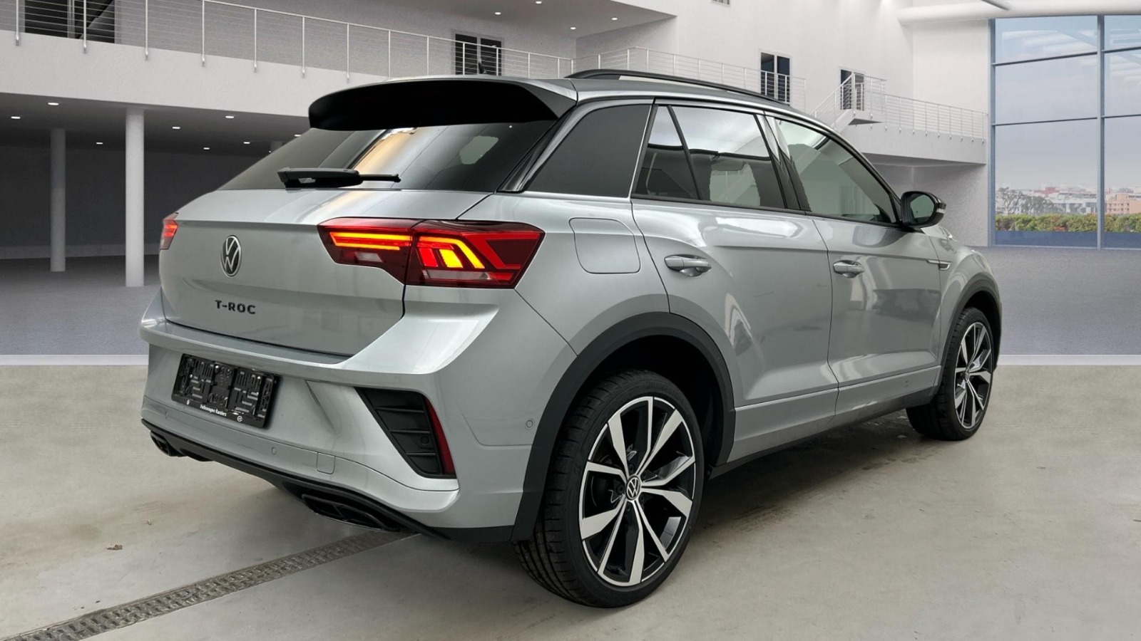 VOLKSWAGEN T-ROC R-LINE