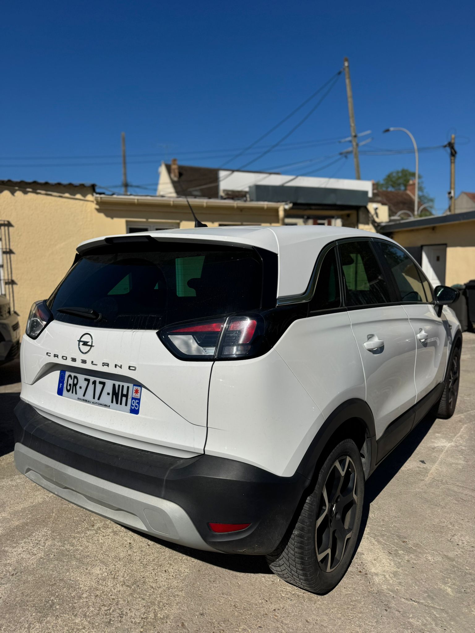 OPEL CROSSLAND ELEGANCE