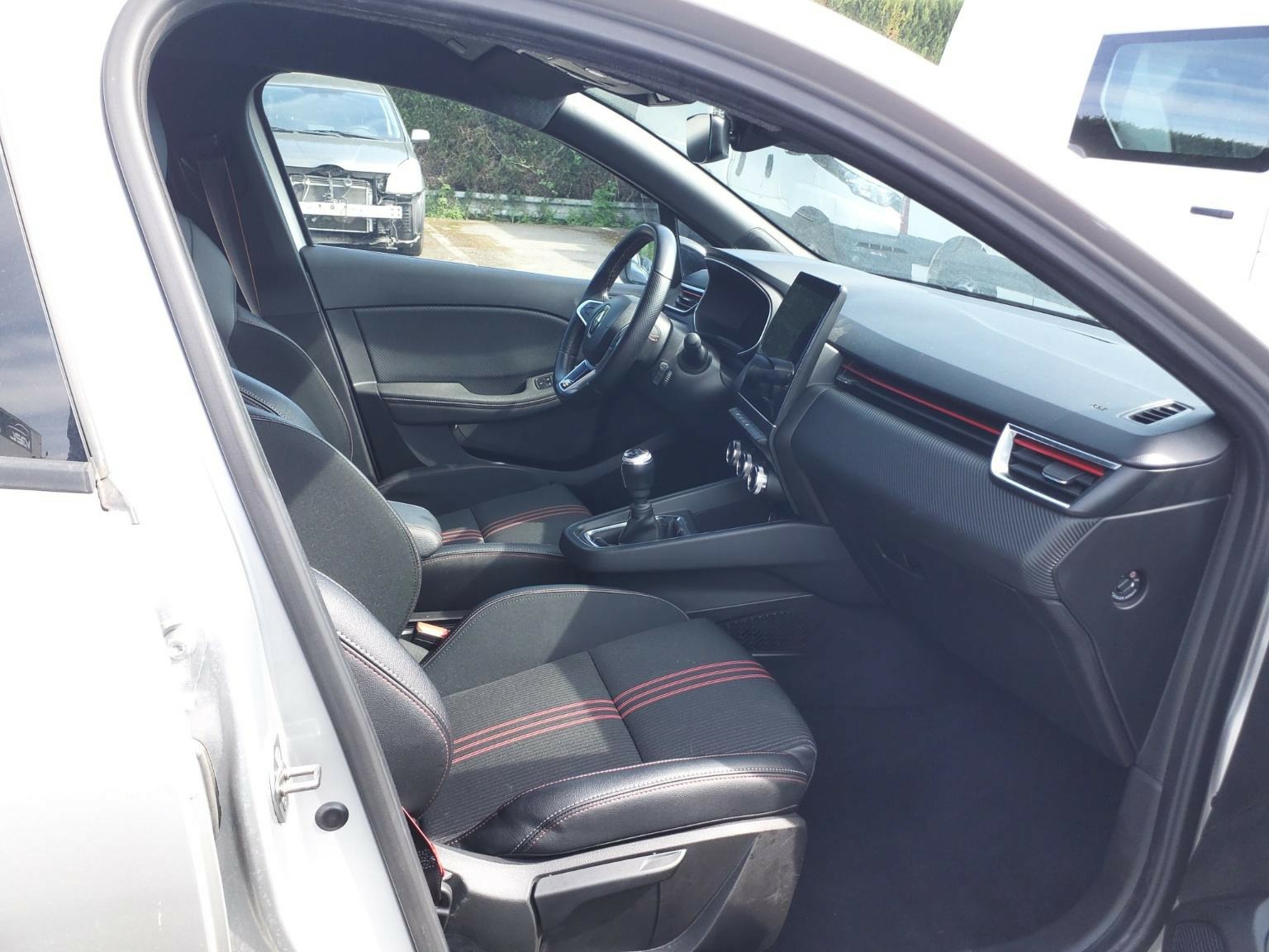 RENAULT CLIO R.S LINE