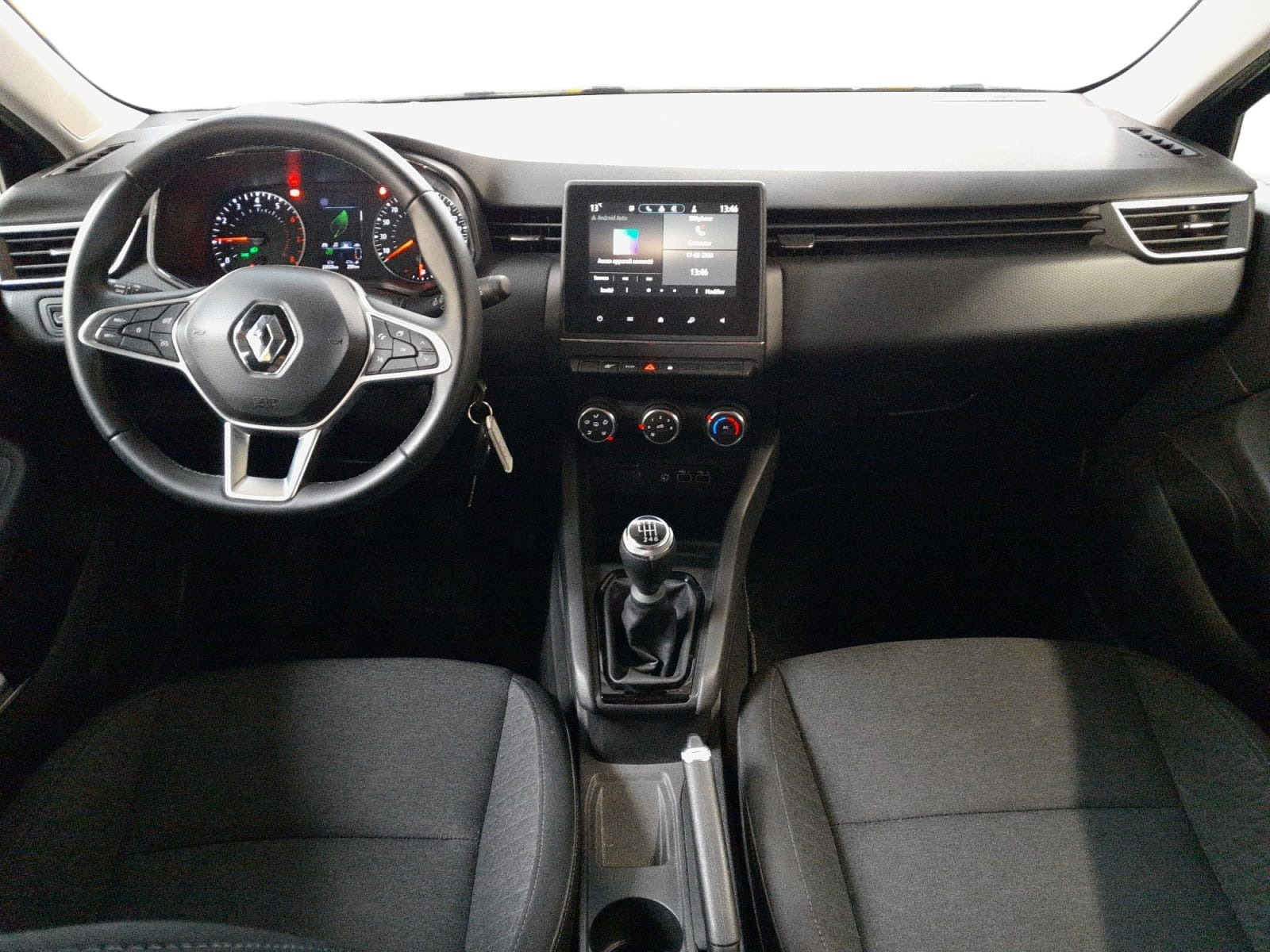 RENAULT CLIO V EQUILIBRE