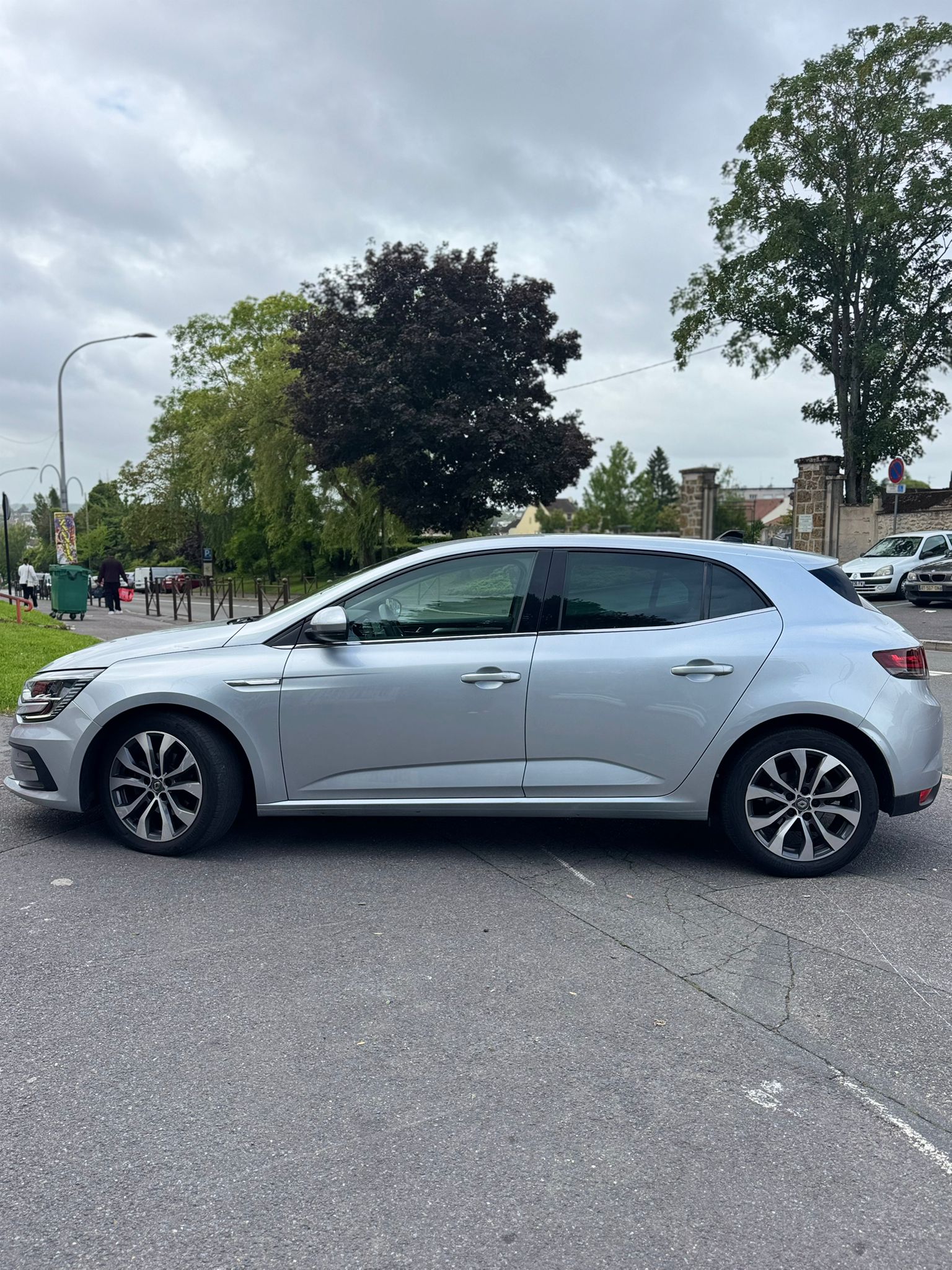 RENAULT MEGANE TECHNO