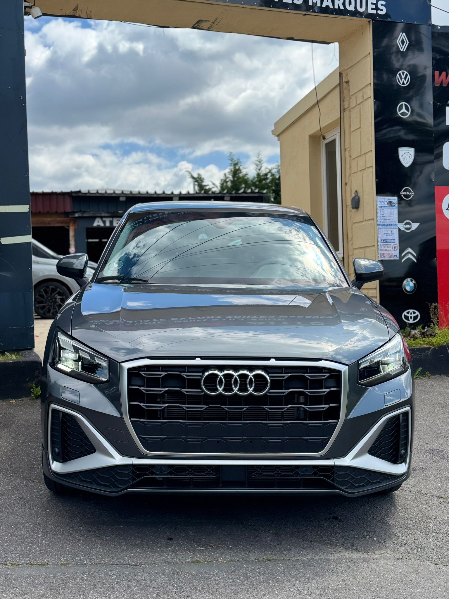 AUDI Q2 S LINE