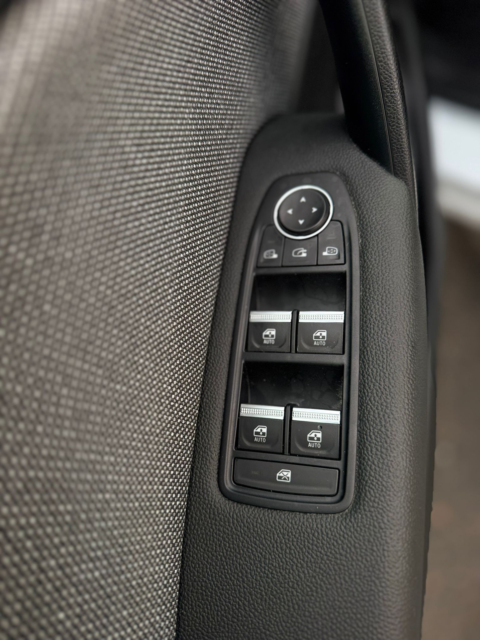 RENAULT CAPTUR TECHNO