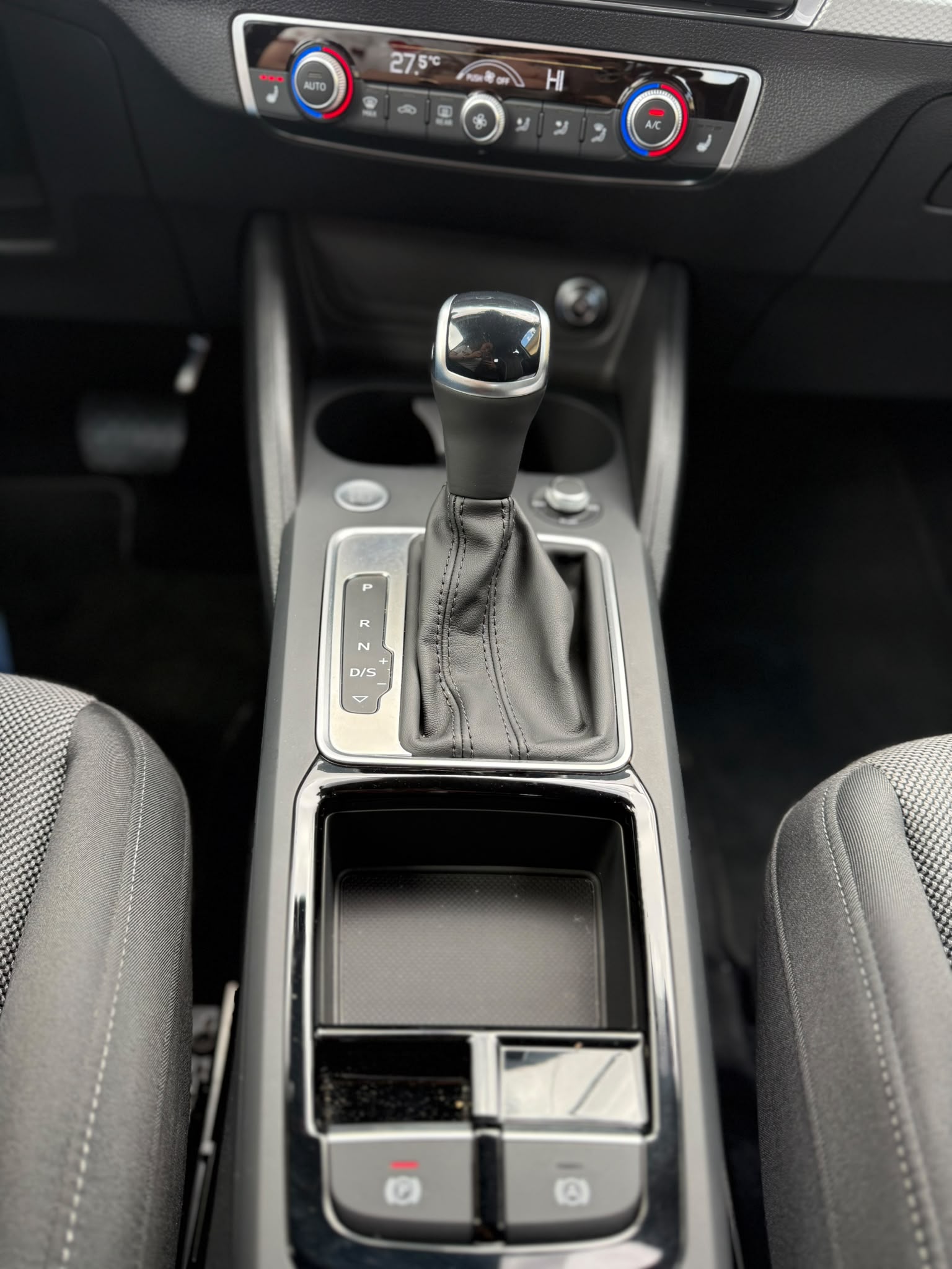 AUDI Q2 S LINE