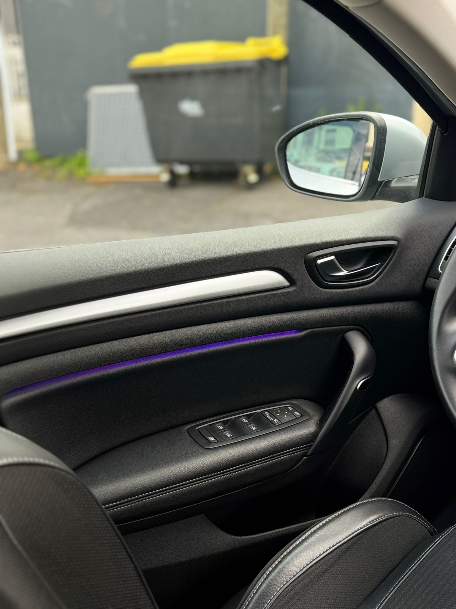 RENAULT MEGANE TECHNO
