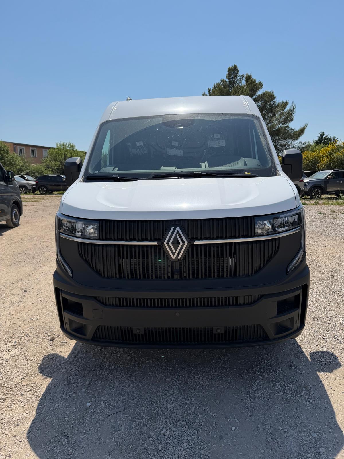 RENAULT MASTER L2H2