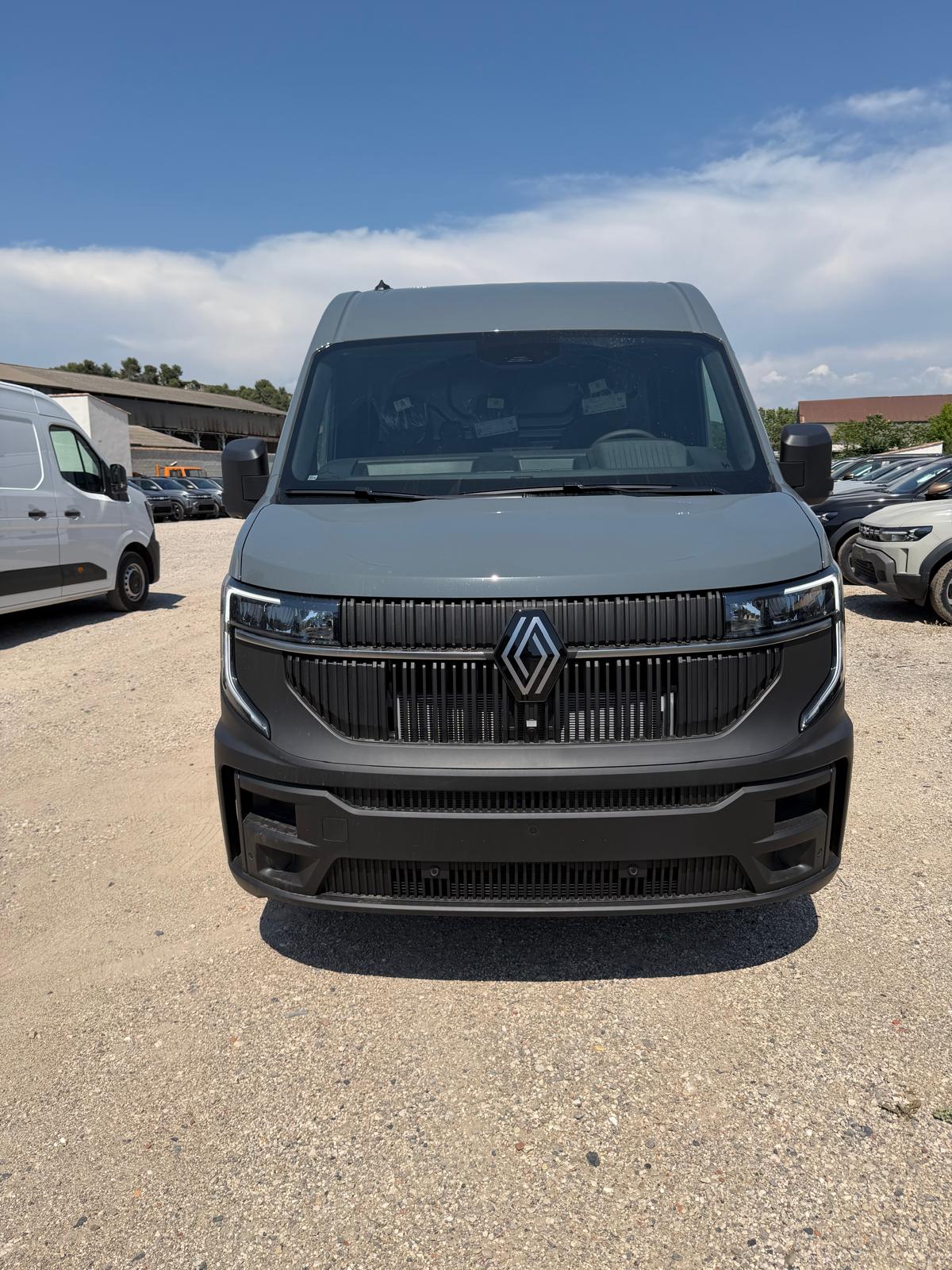 RENAULT MASTER L2H2