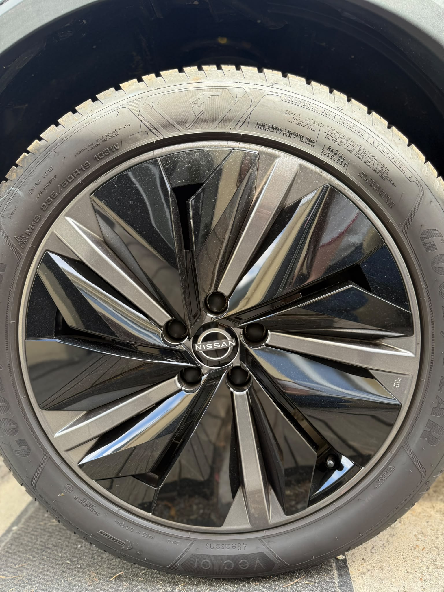 NISSAN QASHQAI TEKNA MY25 + GLASS ROOF