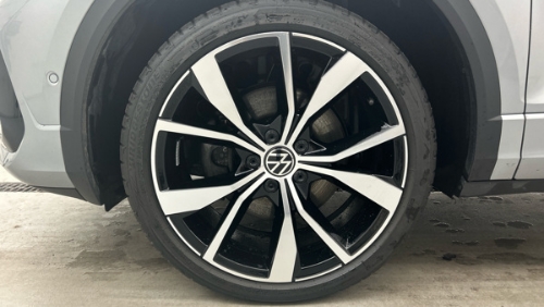 VOLKSWAGEN T-ROC R-LINE BLACK EDITION